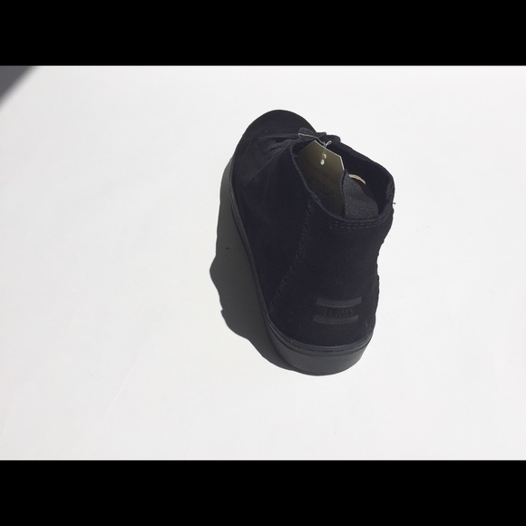 TOMS Lenox Sneaker - NWT
